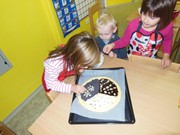 Pečeme chleba, housky, rohlíky, koláče